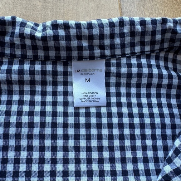 Liz Claiborne Sleepwear Black and White Gingham Pajama Set, Size Medium - Picture 9 of 15